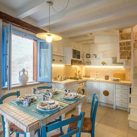 Td Casa Reina In The Historic Center With Terrace Apartment Polignano a Mare Exterior photo